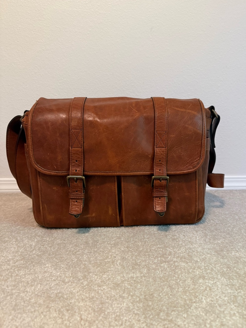 ONA Bowery Camera Bag - like new